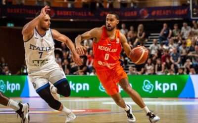 Orange Lions verkopen hun huid duur tegen Italianen in uitverkocht Topsportcentrum