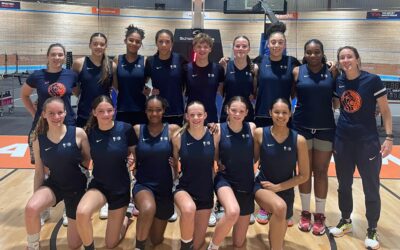 Dit is het U15 vrouwenteam dat naar Jr. NBA Finale in Valencia gaat