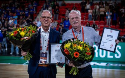 Sander Faassen en Edwin Wallaart geëerd bij TOTO Basketball Cup-finale