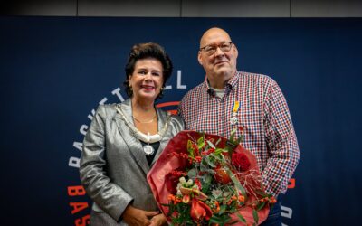 Koninklijke onderscheiding voor basketbal- en sporthistoricus Jacob Bergsma