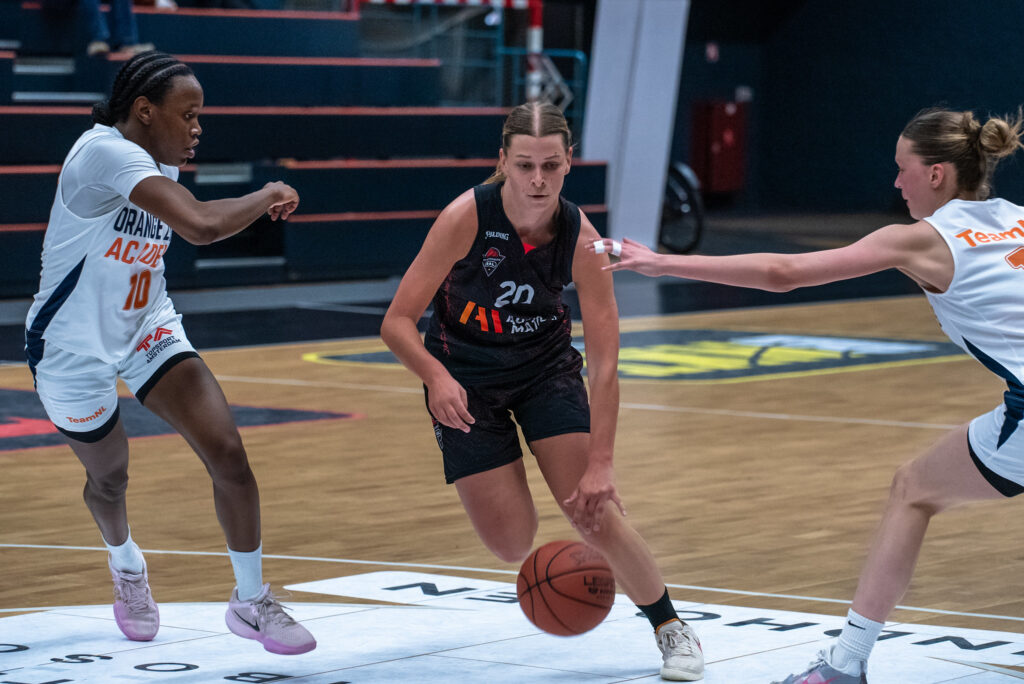 Tijdens het NXT Stars International Tournament komen 36 teams uit 7 landen in actie.