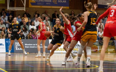 GBI Van Dijk Grasshoppers pakt 2-1 voorsprong in WBL Finals