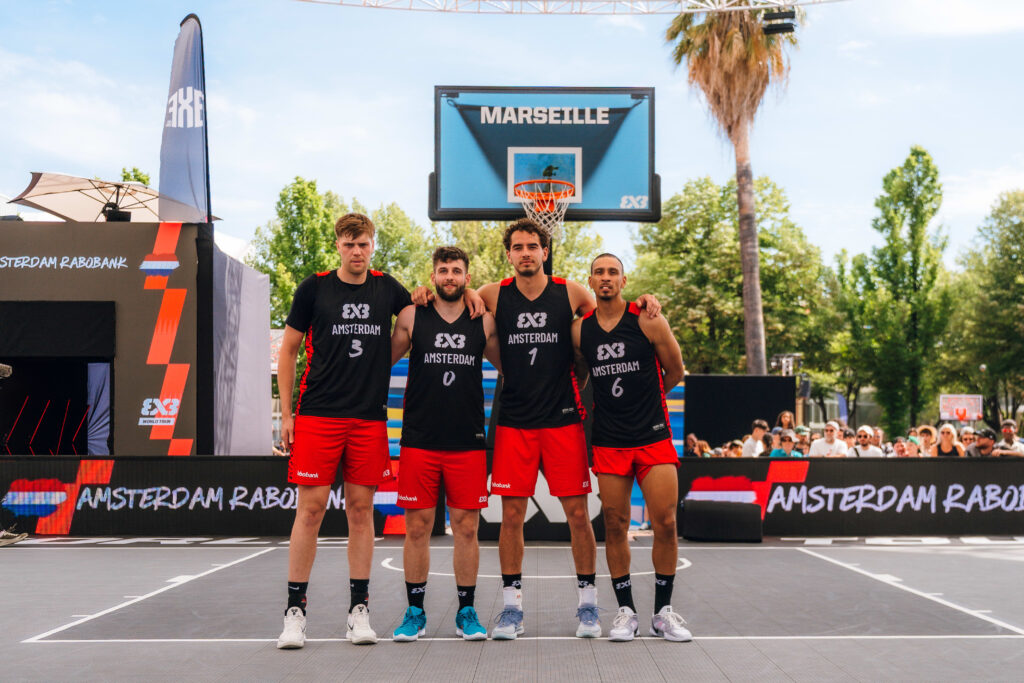 Team Amsterdam tijdens de World Tour Marseille in 2025.