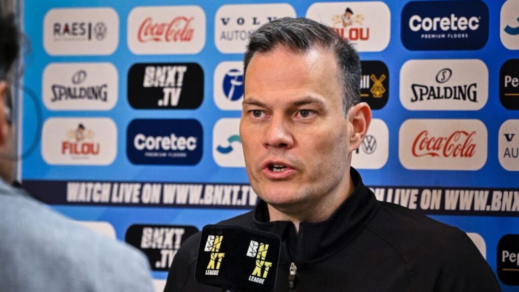 Johan Roijakkers is de nieuwe coach van het Nederlandse mannen basketbalteam.