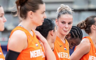 Vrouwen U20 als groepswinnaar naar achtste finales EK